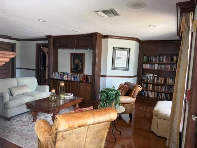 152 SW Peacock Boulevard 27-203, Port St. Lucie, FL 34986