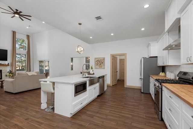 13410 Saint Florent Court, Tomball, TX 77377