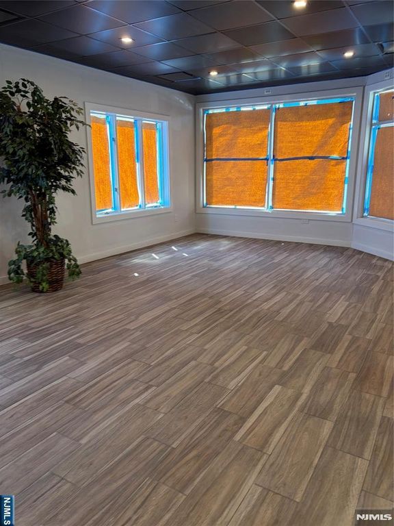 125 Paris Avenue, Northvale, NJ 07647