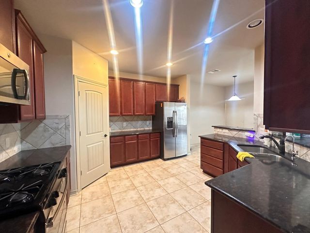 2230 Argos Drive, Missouri City, TX 77459