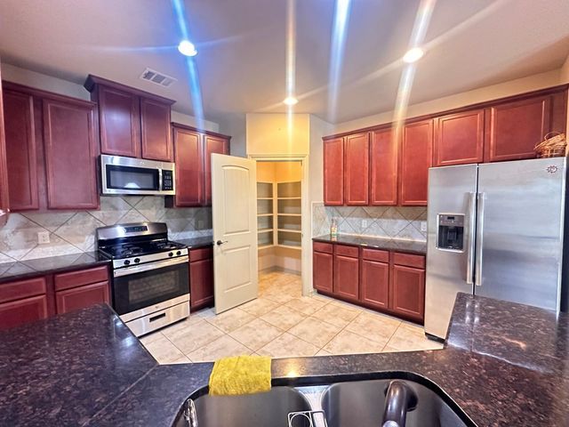 2230 Argos Drive, Missouri City, TX 77459