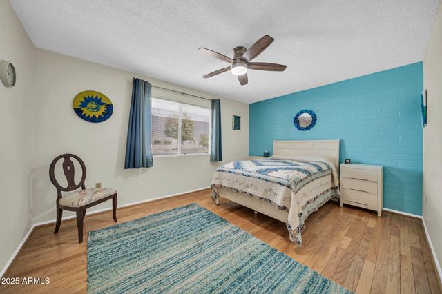 10517 W CUMBERLAND Drive, Sun City, AZ 85351