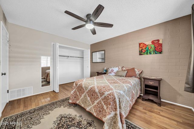 10517 W CUMBERLAND Drive, Sun City, AZ 85351