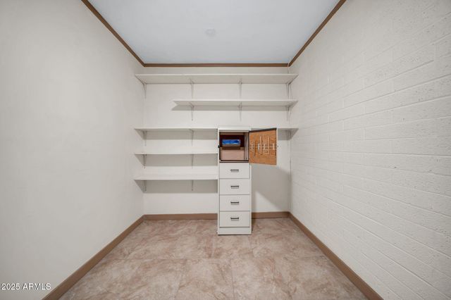 10517 W CUMBERLAND Drive, Sun City, AZ 85351