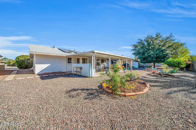 10517 W CUMBERLAND Drive, Sun City, AZ 85351