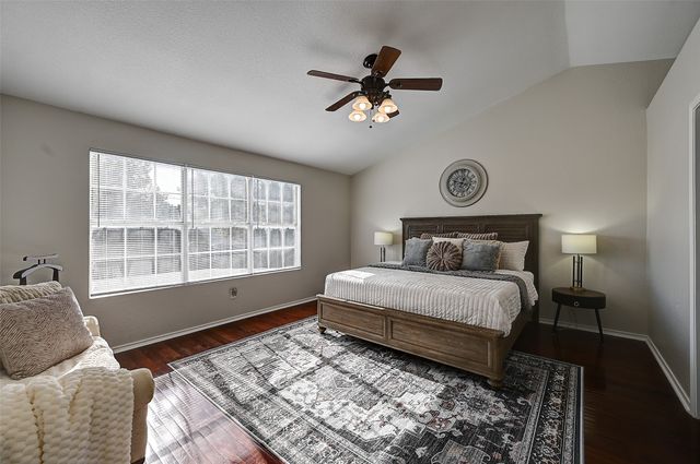 6844 Dogwood Lane, North Richland Hills, TX 76182