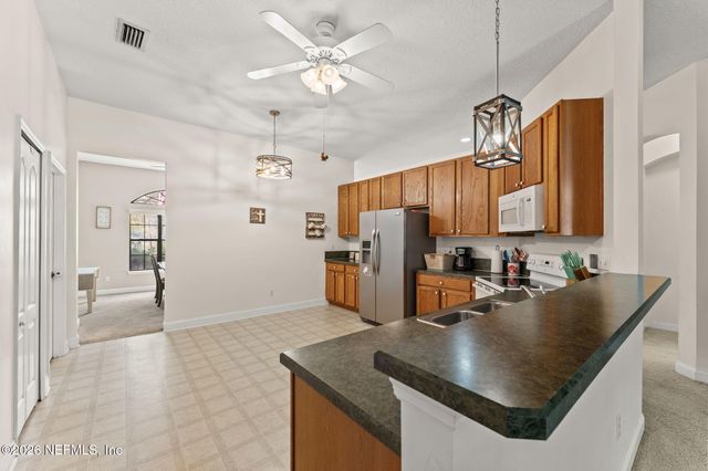 321 VELVET Drive, Jacksonville, FL 32220