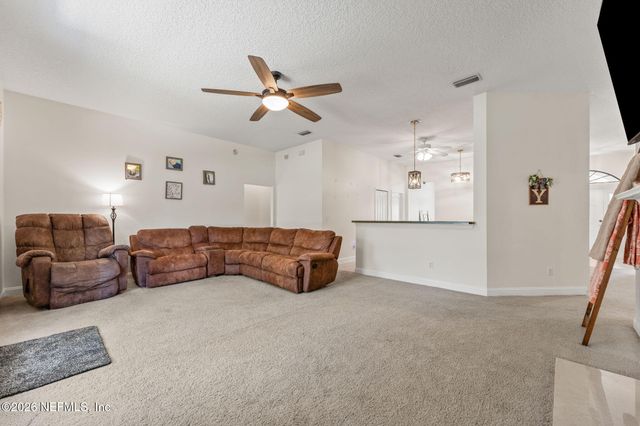 321 VELVET Drive, Jacksonville, FL 32220