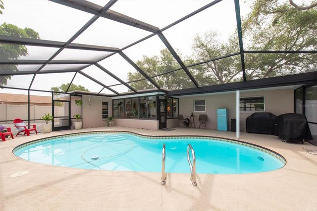 14321 113TH AVENUE, Largo, FL 33774