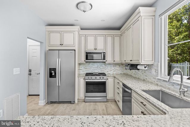 633 SPRING ST, Herndon, VA 20170