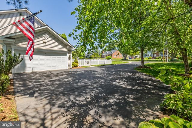 633 SPRING ST, Herndon, VA 20170