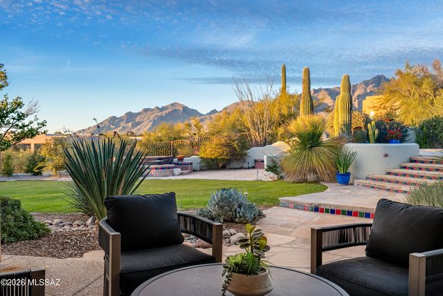 5115 N Corte De Catalonia, Tucson, AZ 85718