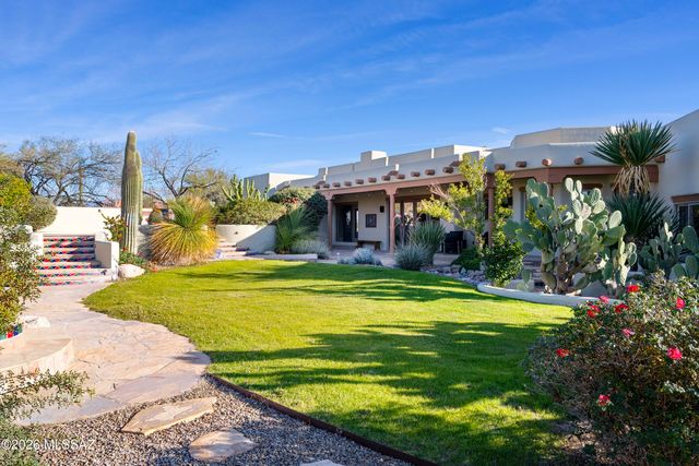 5115 N Corte De Catalonia, Tucson, AZ 85718