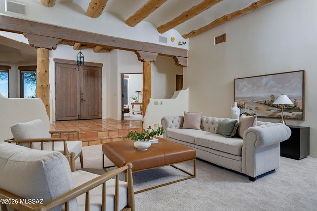 5115 N Corte De Catalonia, Tucson, AZ 85718