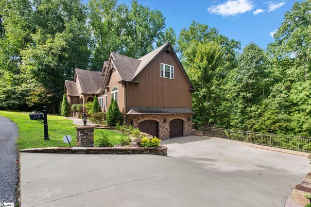 129 Overbrook Circle, Lyman, SC 29365
