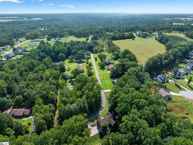 129 Overbrook Circle, Lyman, SC 29365