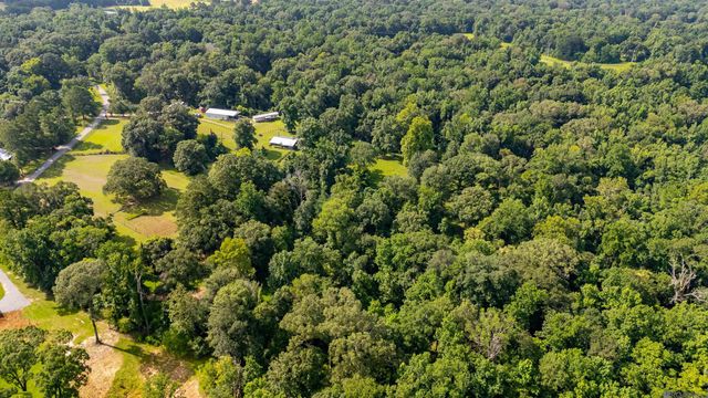 6409 Pohlman Rd, St Francisville, LA 70775