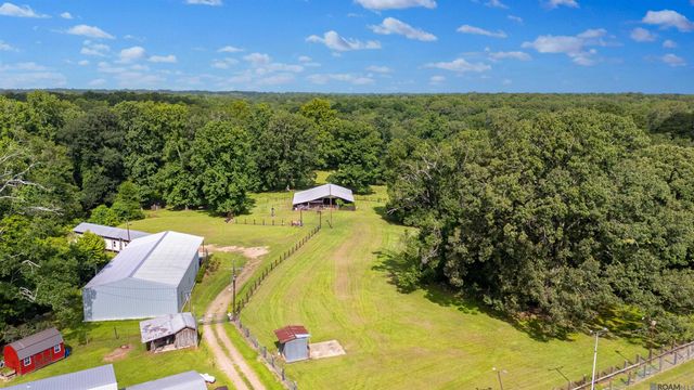 6409 Pohlman Rd, St Francisville, LA 70775