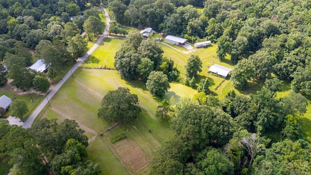 6409 Pohlman Rd, St Francisville, LA 70775