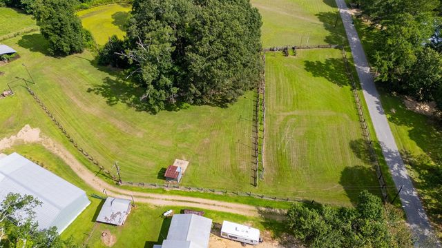 6409 Pohlman Rd, St Francisville, LA 70775