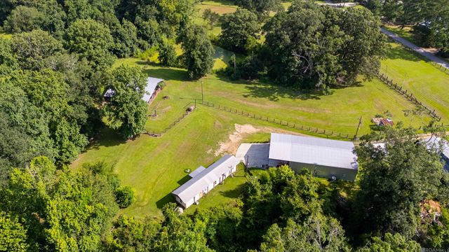6409 Pohlman Rd, St Francisville, LA 70775
