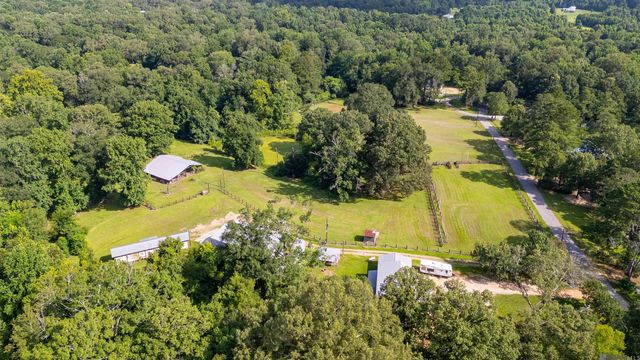 6409 Pohlman Rd, St Francisville, LA 70775