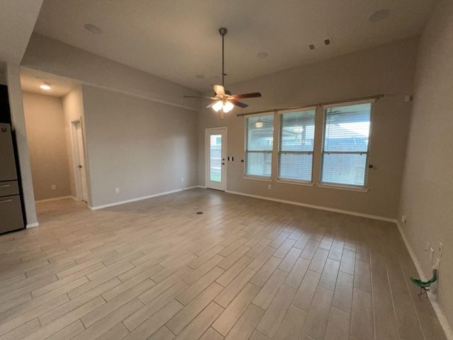 5135 Emma Frst Street, Houston, TX 77018