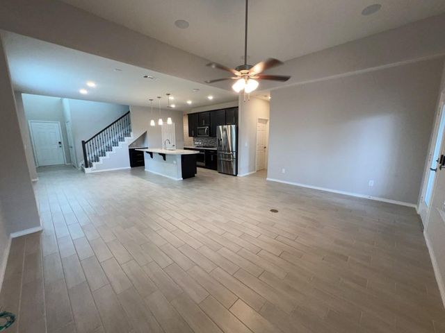 5135 Emma Frst Street, Houston, TX 77018