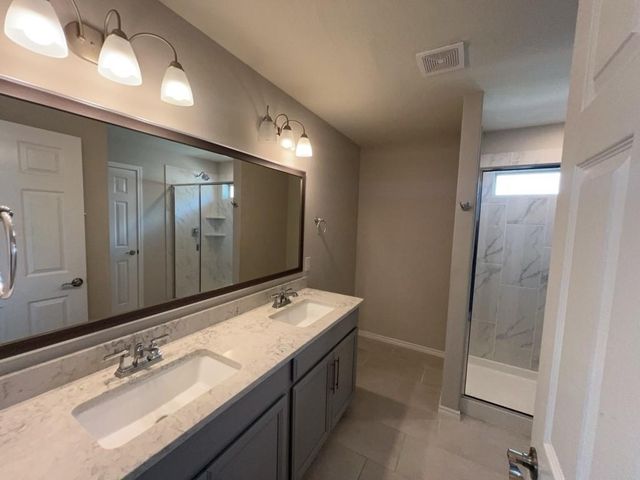 5135 Emma Frst Street, Houston, TX 77018