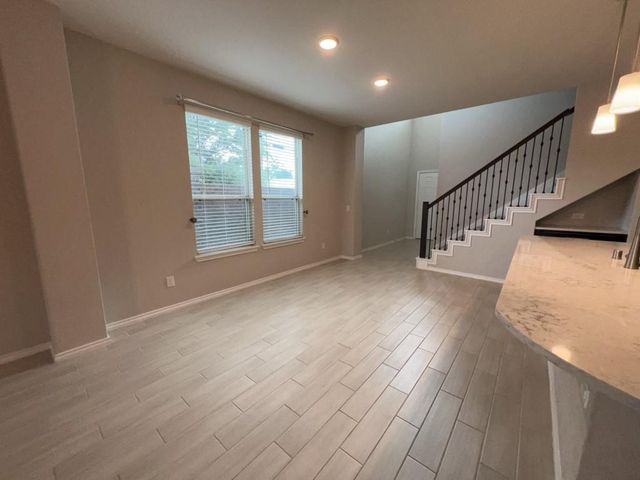 5135 Emma Frst Street, Houston, TX 77018