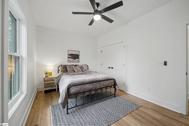 160 Holmes Drive, Spartanburg, SC 29303