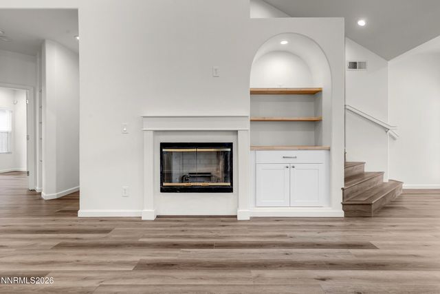 1016 Desert Peach Court, Sparks, NV 89436