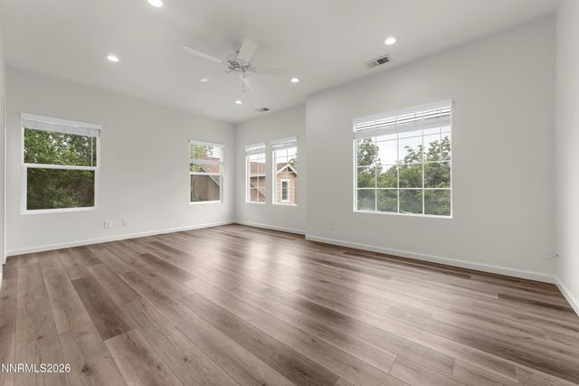 1016 Desert Peach Court, Sparks, NV 89436