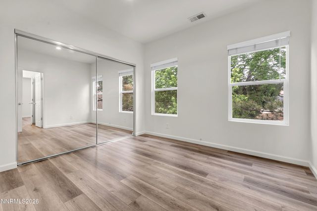 1016 Desert Peach Court, Sparks, NV 89436