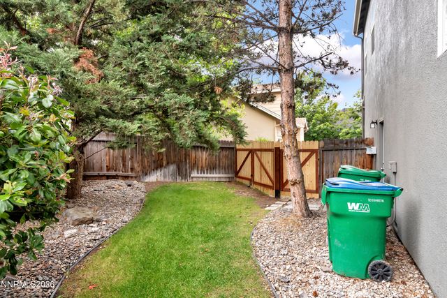1016 Desert Peach Court, Sparks, NV 89436