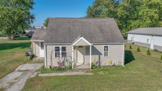 1011 N Agnew Street, Winamac, IN 46994