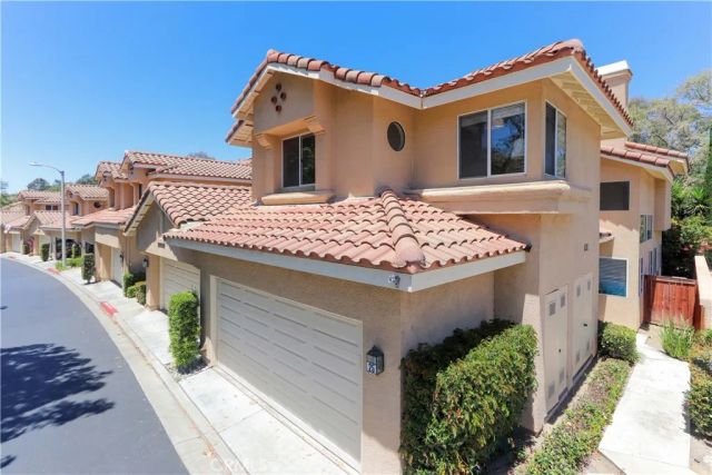 25 Alondra, Rancho Santa Margarita, CA 92688