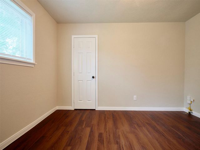 3979 County Road 962b, Alvin, TX 77511