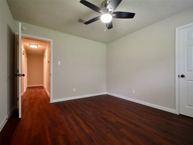 3979 County Road 962b, Alvin, TX 77511