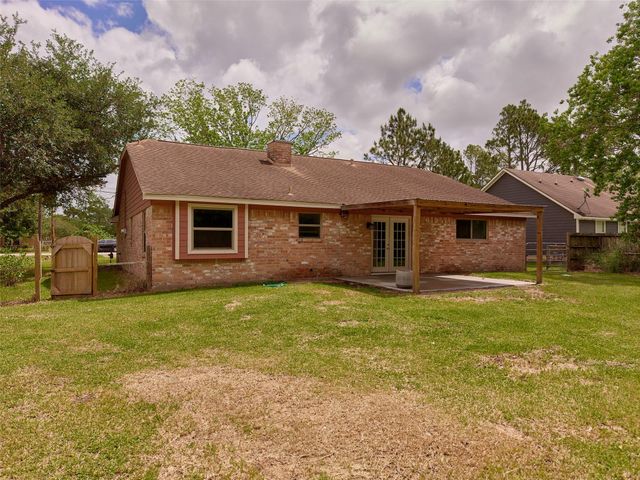 3979 County Road 962b, Alvin, TX 77511