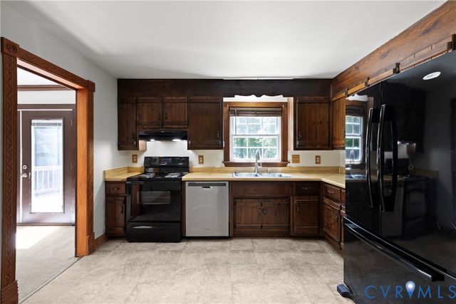 4819 Black Oak Rd, Richmond, VA 23237