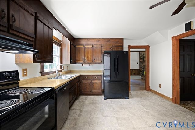 4819 Black Oak Rd, Richmond, VA 23237