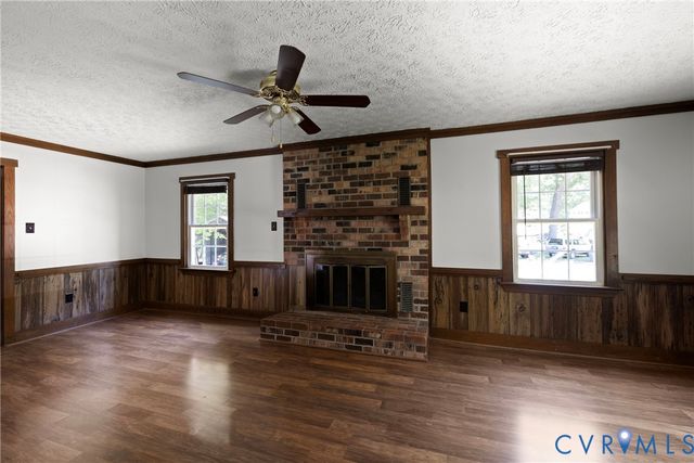 4819 Black Oak Rd, Richmond, VA 23237