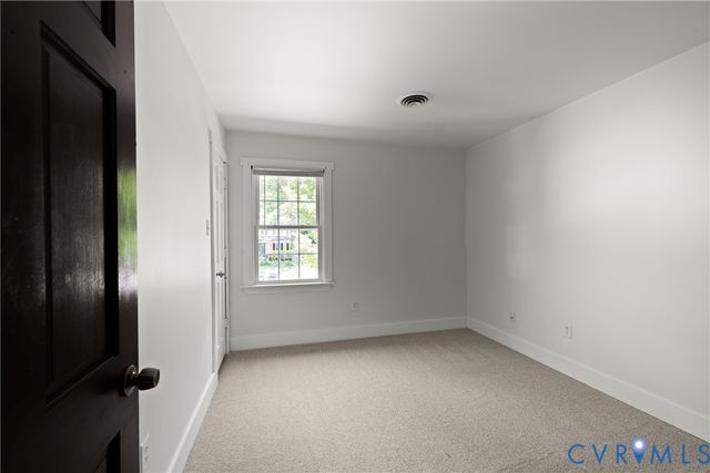 4819 Black Oak Rd, Richmond, VA 23237