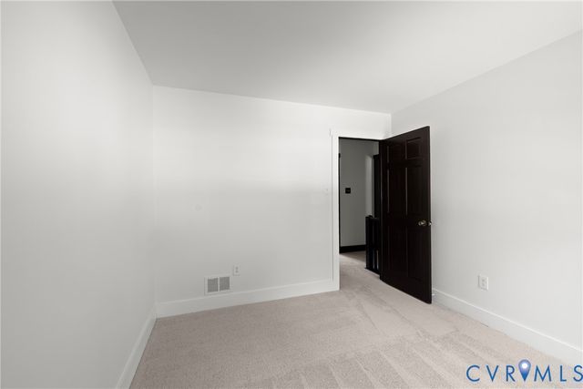 4819 Black Oak Rd, Richmond, VA 23237