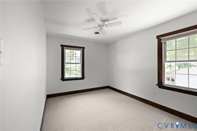 4819 Black Oak Rd, Richmond, VA 23237