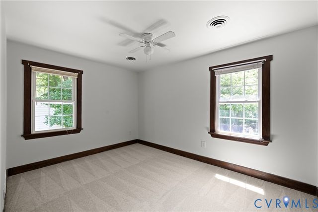 4819 Black Oak Rd, Richmond, VA 23237