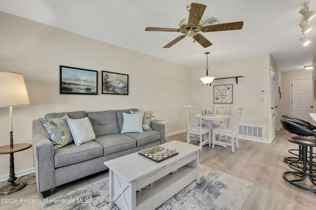 9045 Gaynor Street, Spring Hill, FL 34608