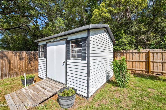 9045 Gaynor Street, Spring Hill, FL 34608