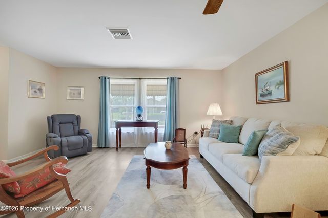 9045 Gaynor Street, Spring Hill, FL 34608